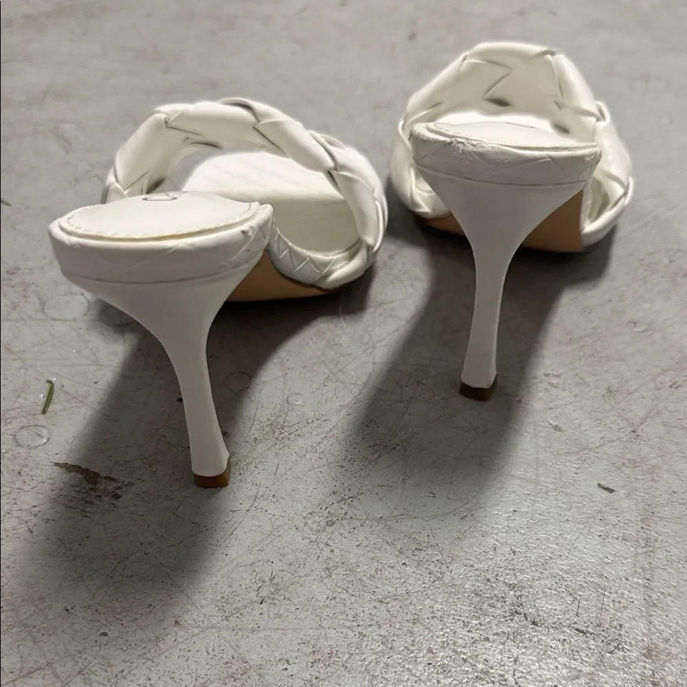 White Woven Women's Heels - Worn Once - Size 6.5 Low Comfortable Heel